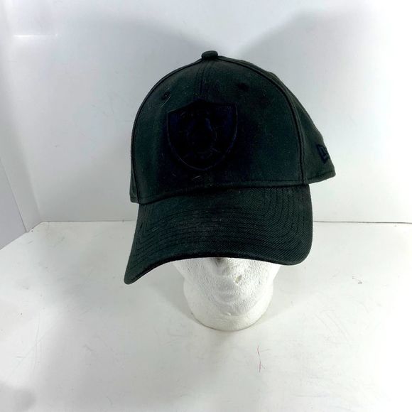 NEW ERA NFL Oakland Raiders 39THIRTY Training Camp 2017 Stretch Flex Fit Hat Cap - Picture 1 of 7